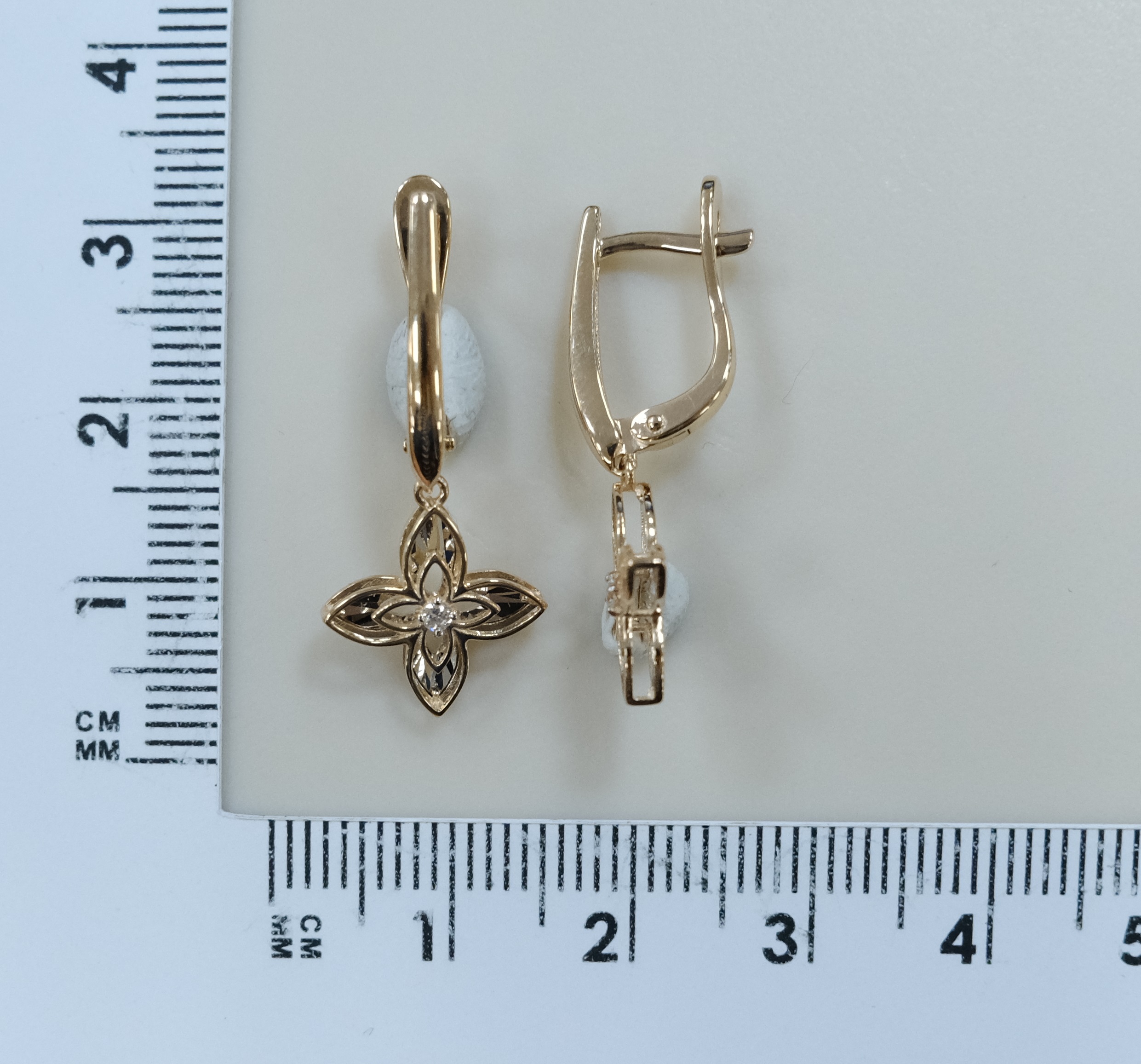 10511-001450 Серьги (Au 585)